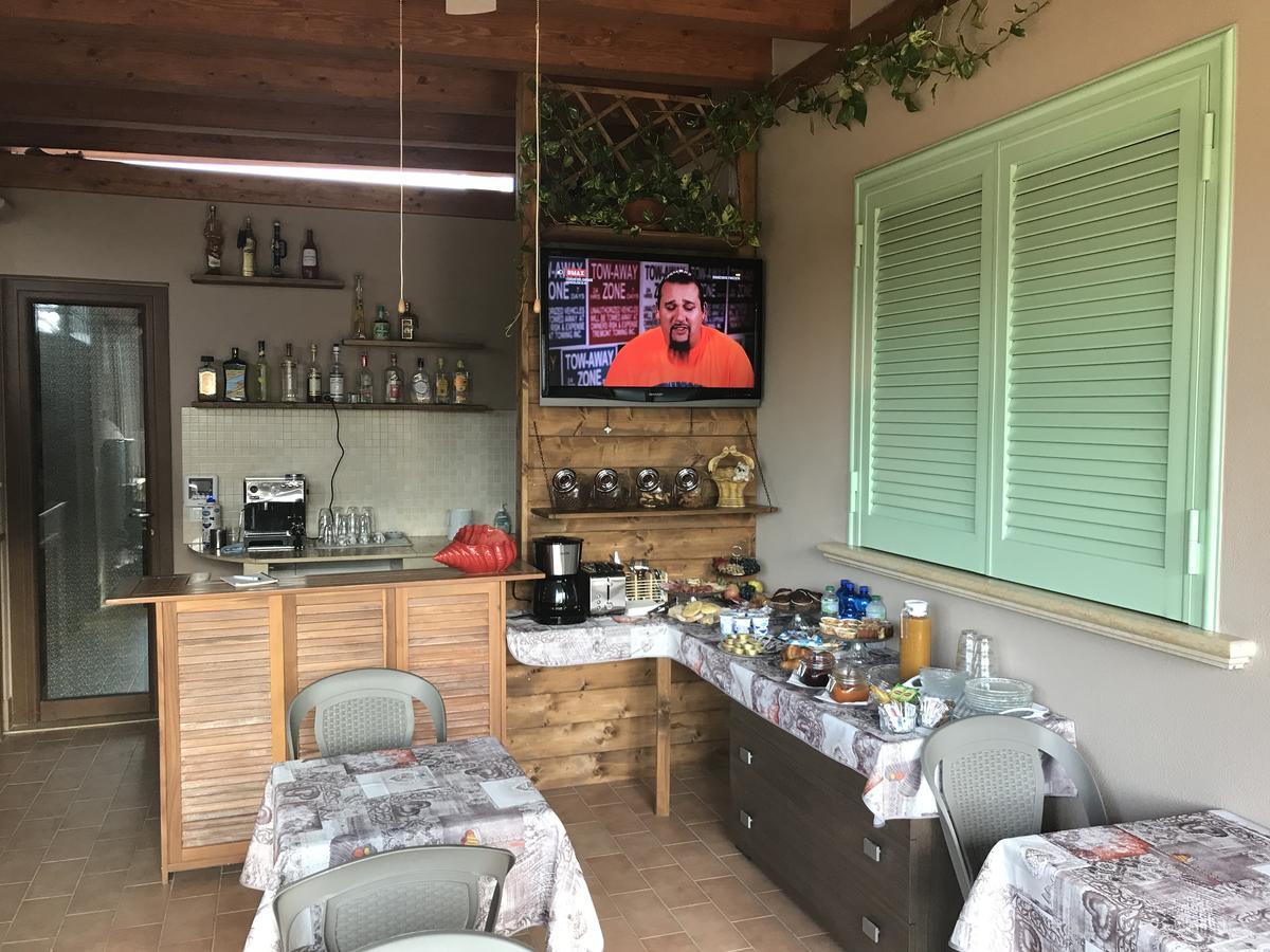 Bba2Passi Bed & Breakfast Marina di Massa Dış mekan fotoğraf