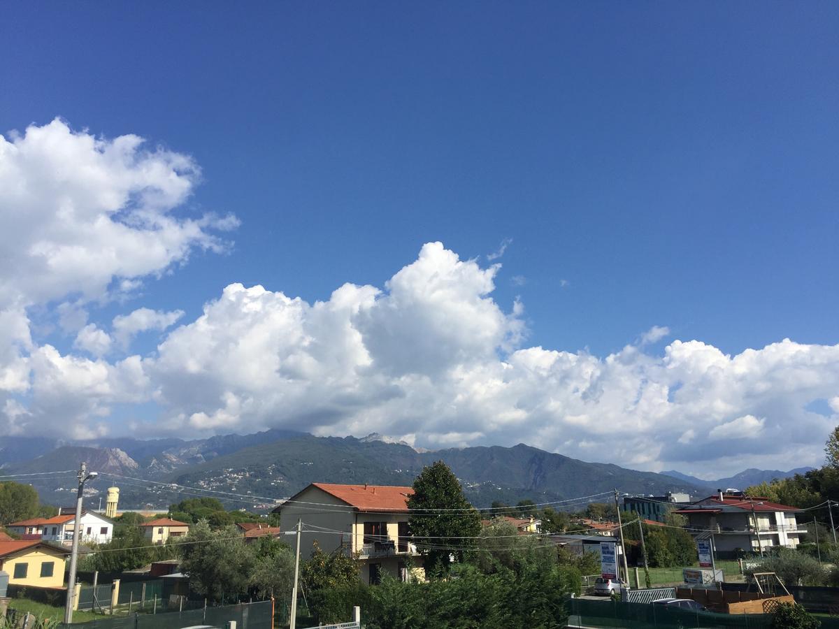 Bba2Passi Bed & Breakfast Marina di Massa Dış mekan fotoğraf