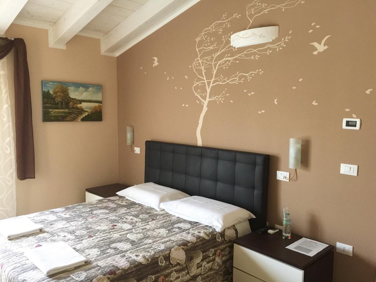 Bba2Passi Bed & Breakfast Marina di Massa Dış mekan fotoğraf